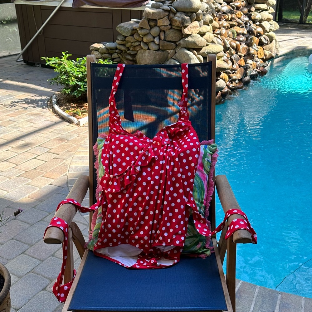 Red and White Polka Dotted One Piece Swimsuit 1X NWOT - Picture 2 of 6